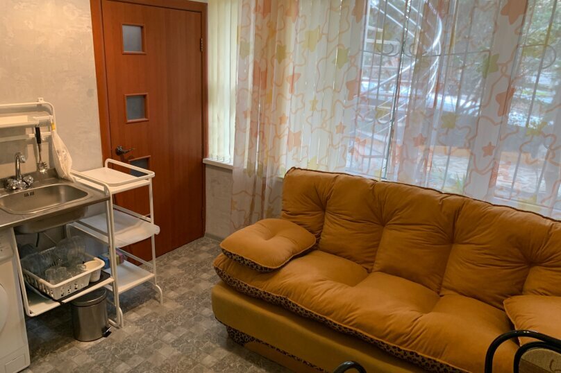 Гостиница Статус Ялта-64