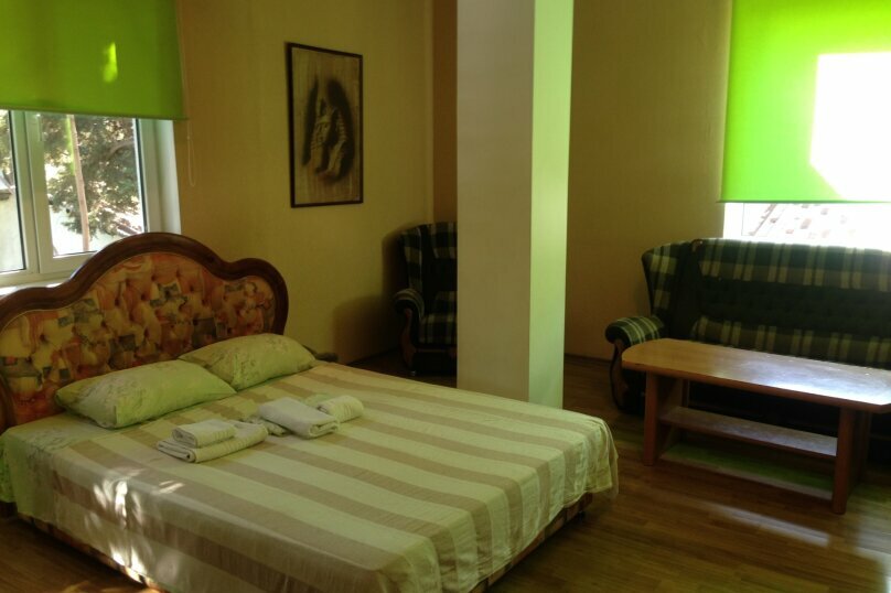 Гостиница Статус Ялта-61