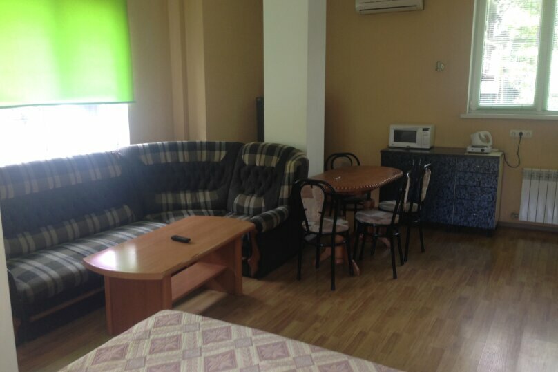 Гостиница Статус Ялта-84