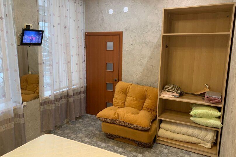 Гостиница Статус Ялта-55