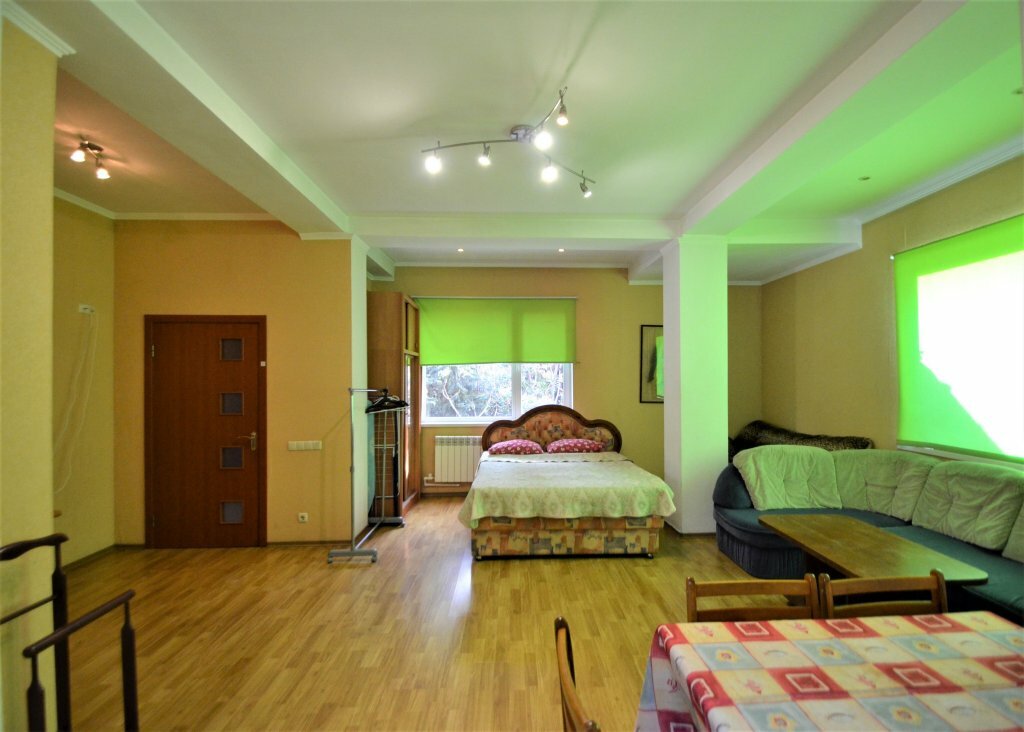 Гостиница Статус Ялта-77