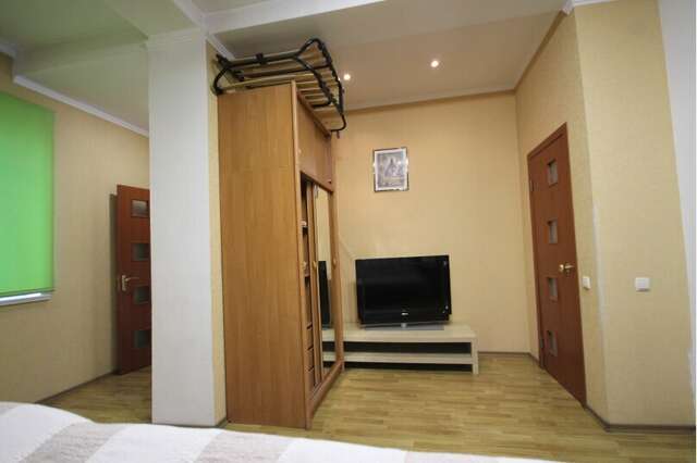 Гостиница Статус Ялта-41