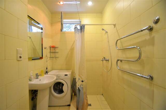 Гостиница Статус Ялта-105