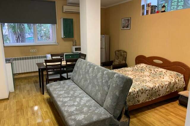 Гостиница Статус Ялта-77